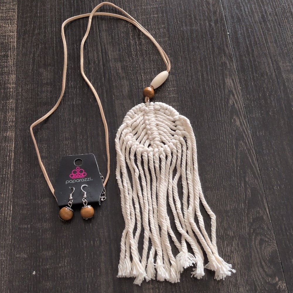 Paparazzi Bohemian Necklace & Earrings Set NWT